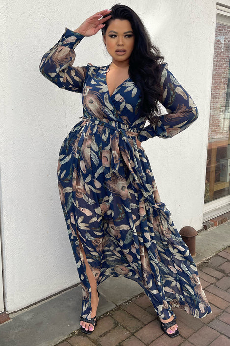 https://www.fashionnova.com/cdn/shop/products/BrunchDateDress-Navy_MER_PLUS_2_468x.jpg?v=1647893091