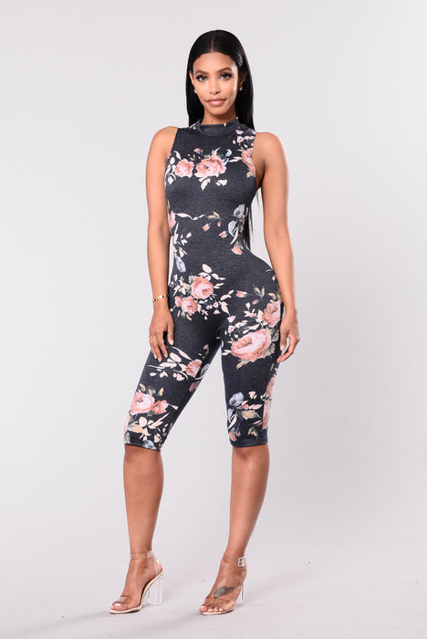 Floral jumpsuit fashion nova cheap