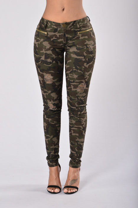 Fashion nova deals camo leggings