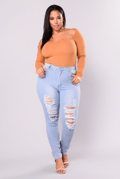Fashion nova on sale women jeans