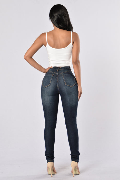 Fashion nova klum hot sale jeans