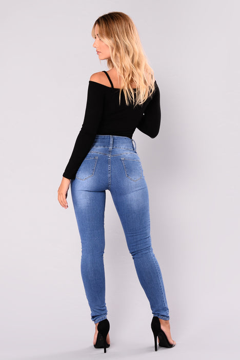 Booty jeans best sale fashion nova