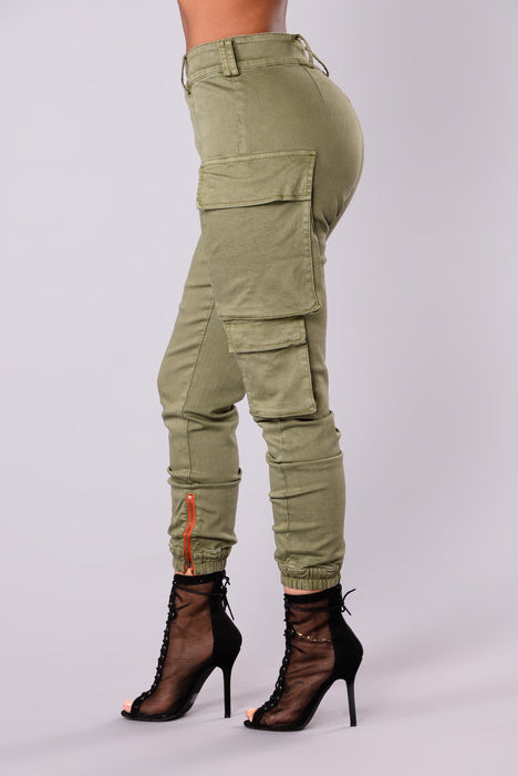 Mens See The Poison Cargo Jogger Pant in Olive Green size Small by Fashion  Nova