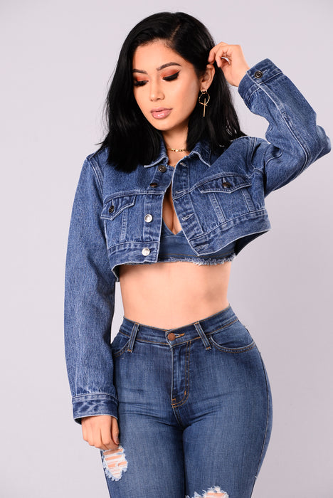 Fashion Nova denim crop top and midi pencil skirt set size XS | Denim crop  top, Midi skirt pencil, Fashion