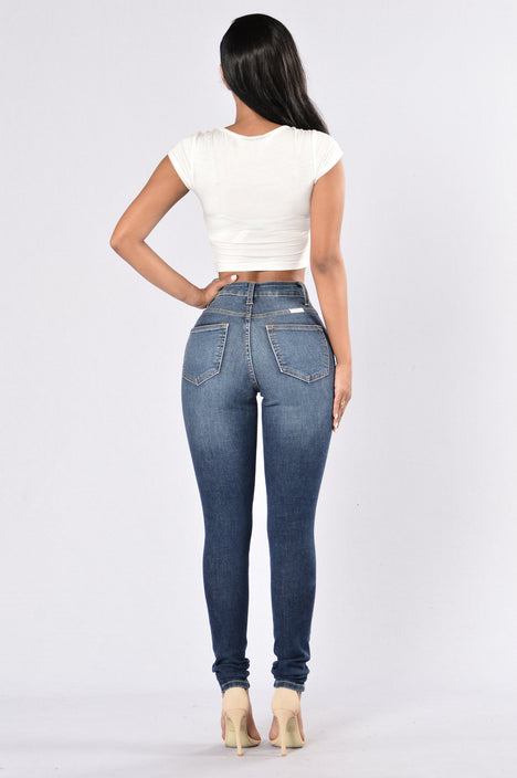 Ripped Down Jeans Dark