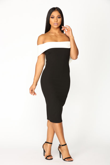 Black and white fashion nova dress sales