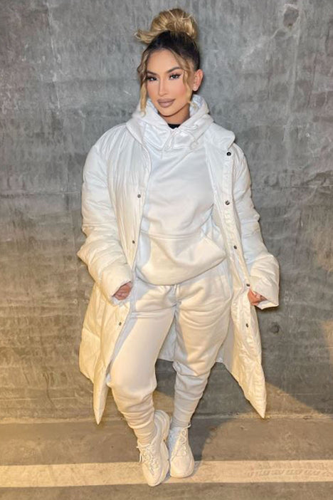 Fashion nova white discount jacket