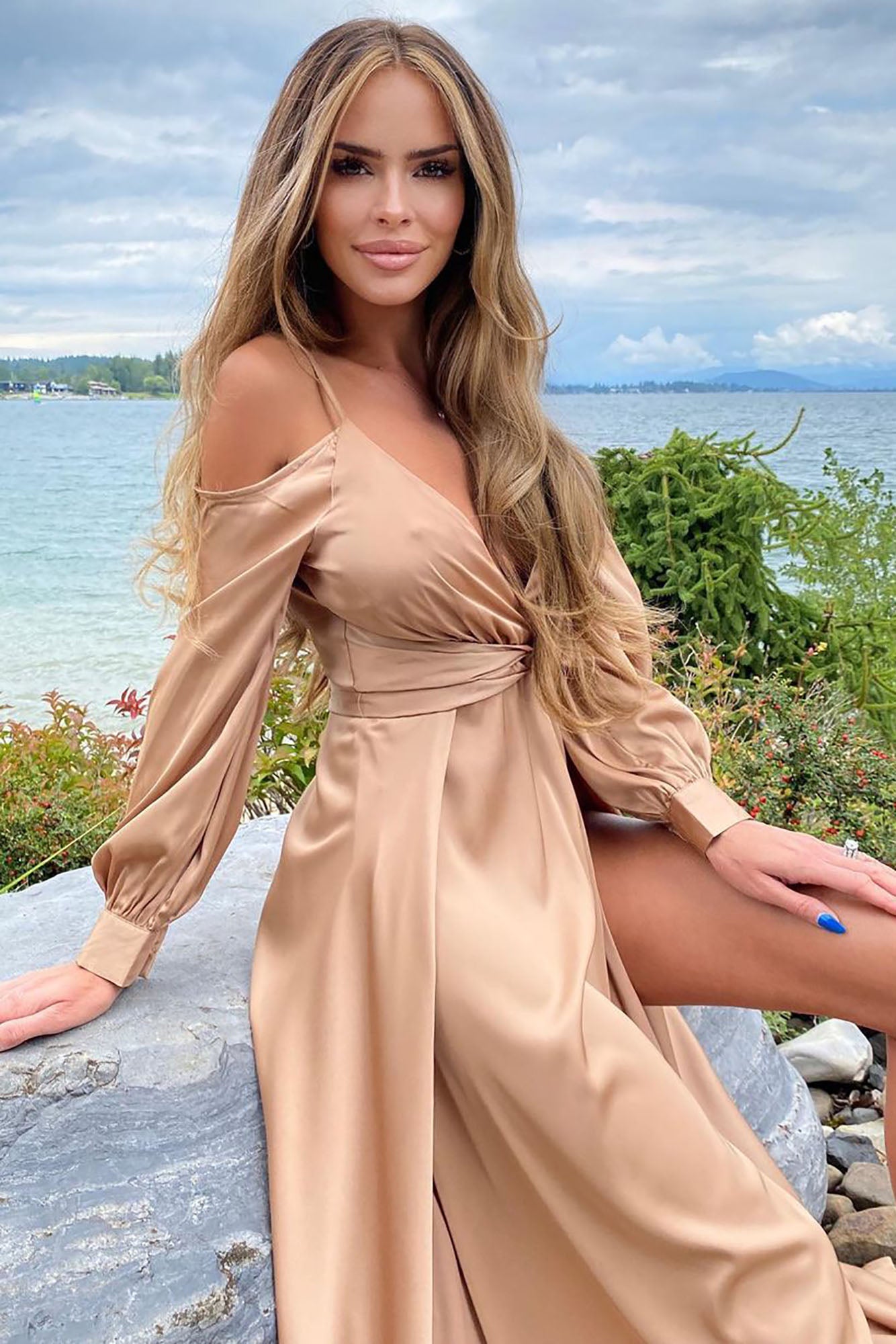 Mansion dinner shop party satin gown