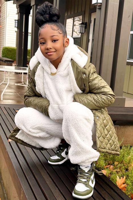 Fashion nova baby girl hot sale jogger
