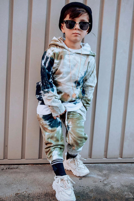 Fashion nova 2025 tie dye sweatpants
