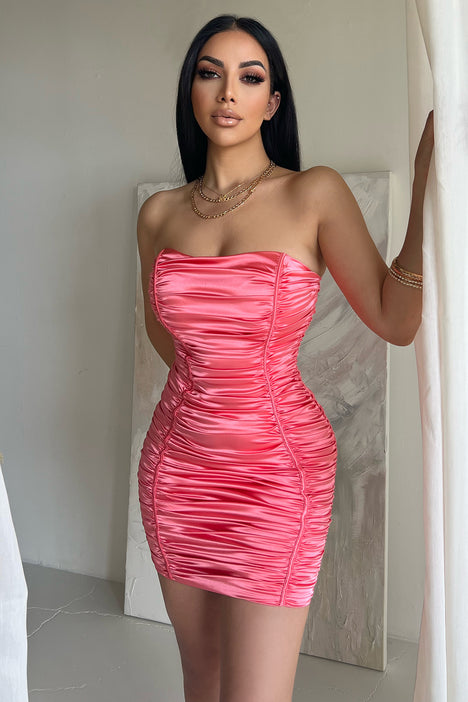 Fashion nova shop coral dress